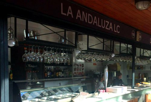 La Andaluza Low Cost abre un nuevo restaurante en Aranjuez. La Franquicia se asienta en Madrid con 10 bares de tapas en la provincia.