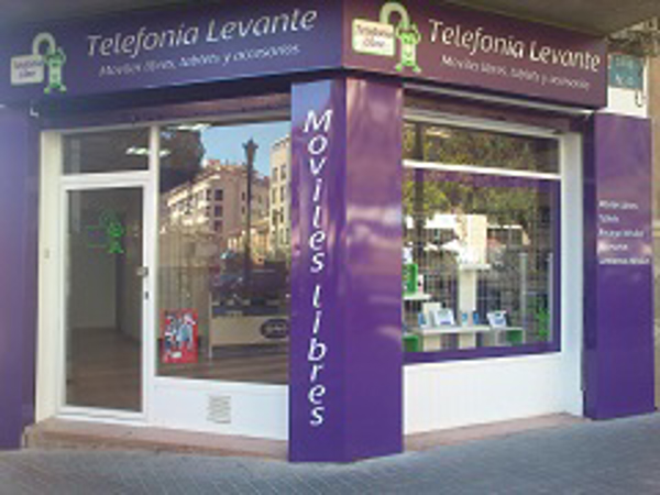 La Franquicia Smartphoneland abre su primer punto de venta en Burgos
