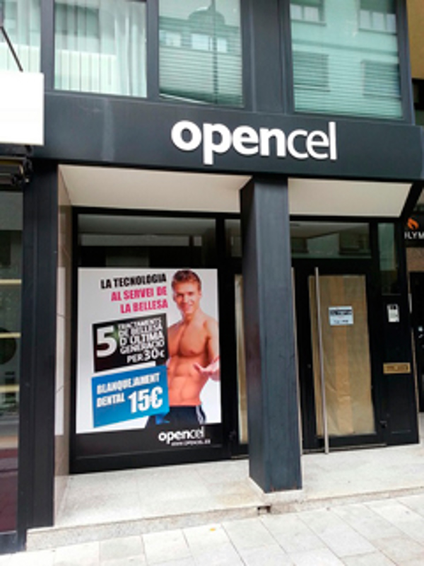 Opencel abre las puertas de su franquicia en Andorra
