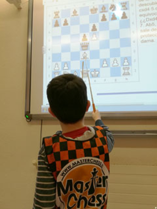 MASTER CHESS - ¡Juega Gratis Online!