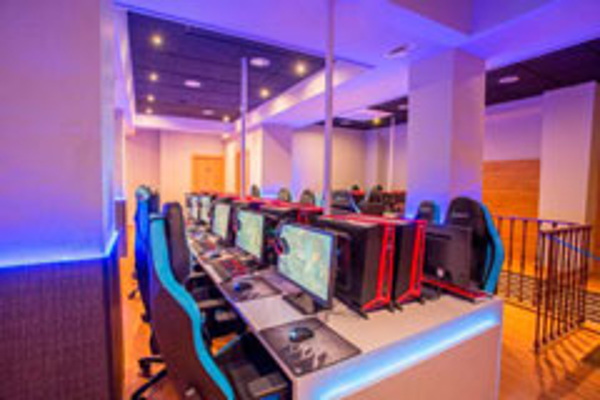 Franquicia Arena Gaming