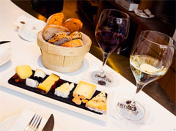 Franquicia Poncelet Cheese Tavern Franquicia Poncelet Cheese Tavern