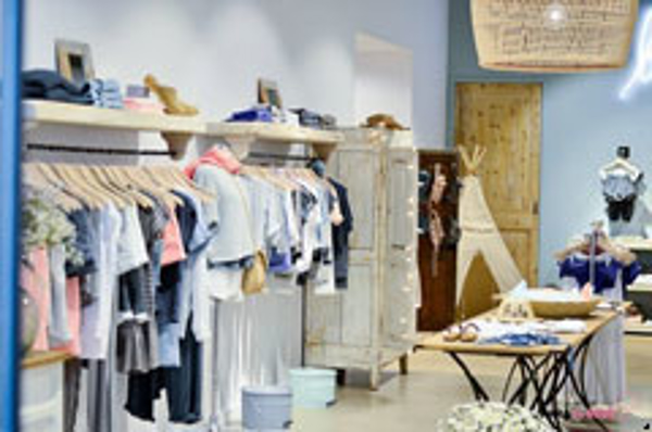 Franquicia +Q Peques Outlet Franquicia +Q Peques Outlet