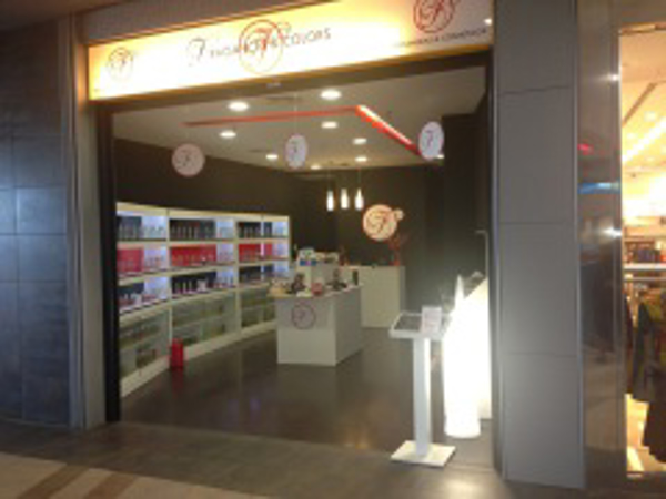 Nueva inaguracion de Fragances & colors en Galicia