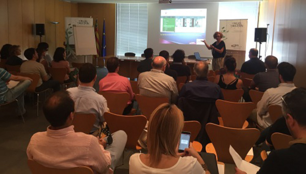 akiwifi asiste a una jornada en el CEEI sobre márketing en los negocios con futuro