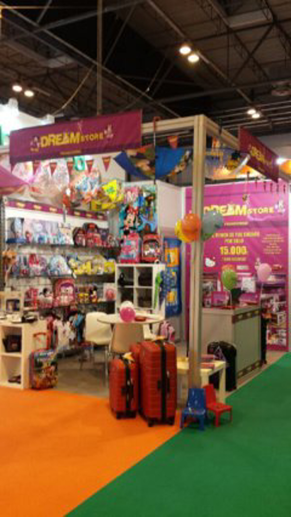 GRAN EXITO DE DREAM STORE EN EXPOFRANQUICIA