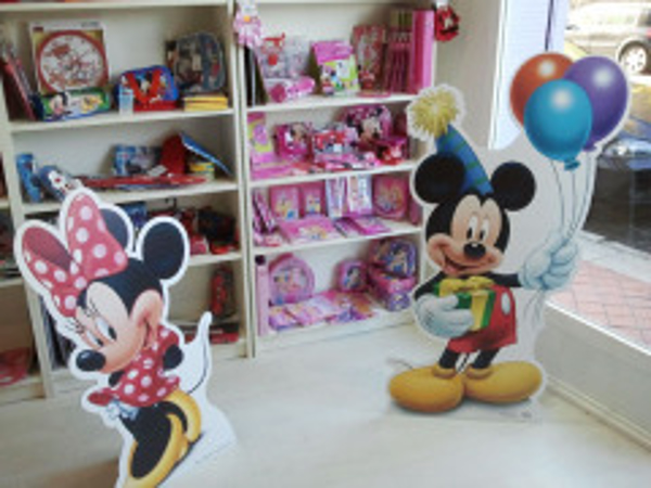 Todoriginal, la franquicia más económica de tiendas de regalos y licencias. La mejor elección para tu nuevo futuro. .