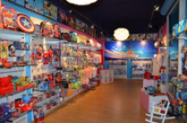 Un nuevo MinniStore tiñe de color Barcelona