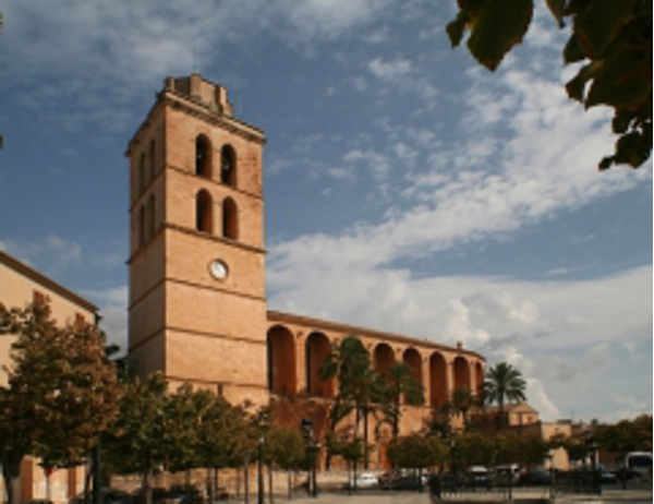 Yomobil abre una nueva tienda en Muro (Mallorca)
