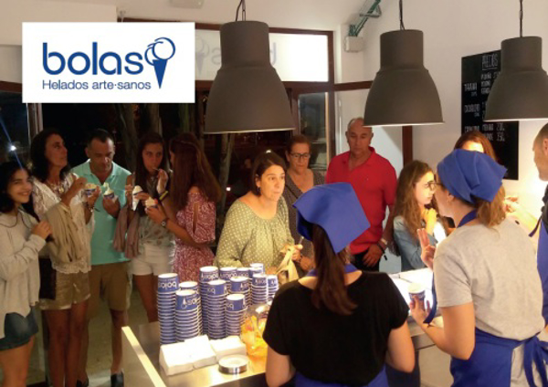 Nueva Heladería Bolas en Islantilla