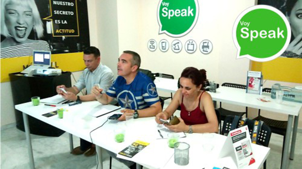 ¡VOY SPEAK TE AYUDA! vive como un emprendedor y no mueras por emprender.