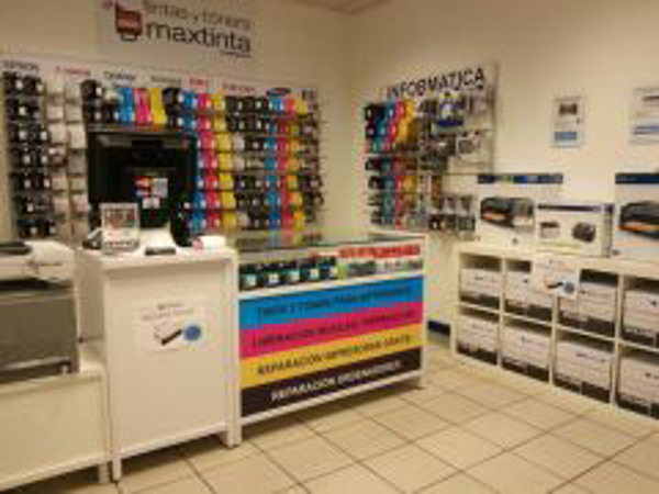 Maxtinta Moratalaz Abre sus Puertas