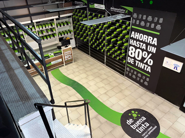 Debuenatinta llega a Avilés