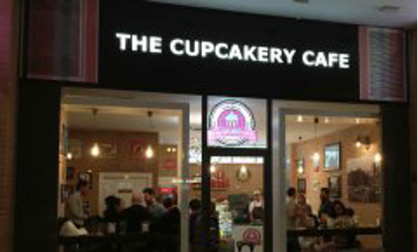 Éxito de Expansión THE CUPCAKERY CAFE
