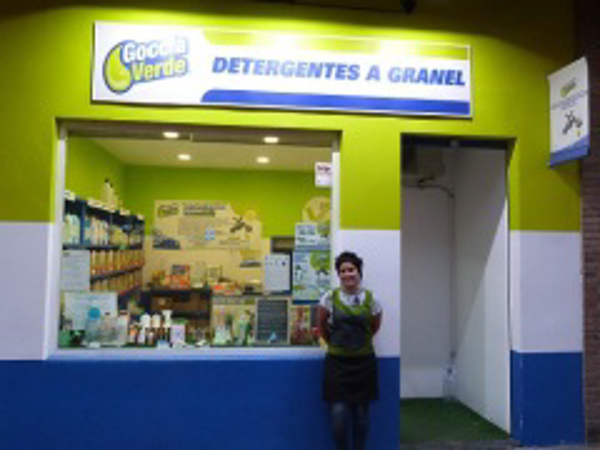 DETERGENTES GOCCIA VERDE Y QUE VIVA EL GRANEL!