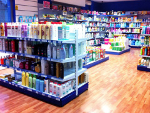 Perfumerías Droguerías Arcas reduce su inversión