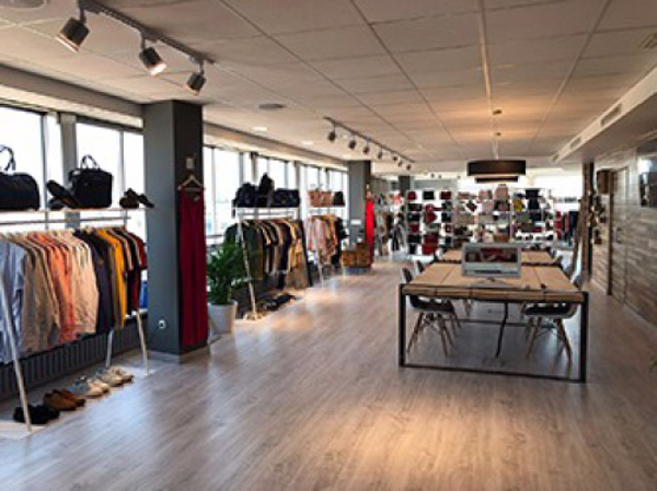 INAUGURACIÓN NUEVO SHOW ROOM MAS Q OUTLET