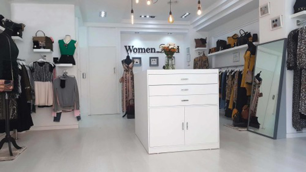WOMENLAND Y SUS FRANQUICIADOS