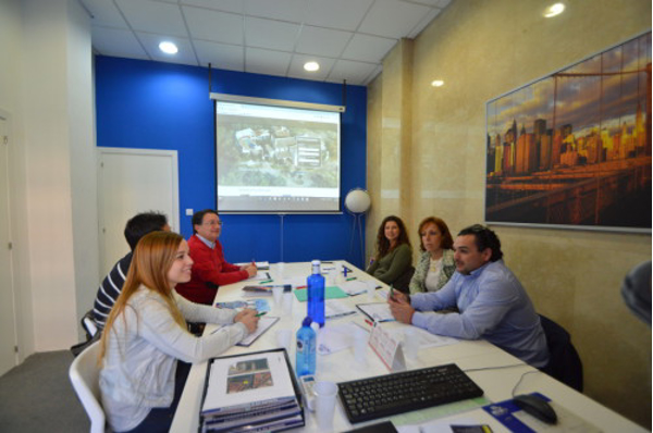 Adaix continúa creciendo
