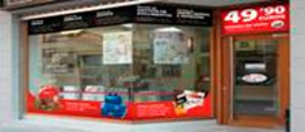 Mail Boxes Etc. inaugura su tercera franquicia en La Rioja
