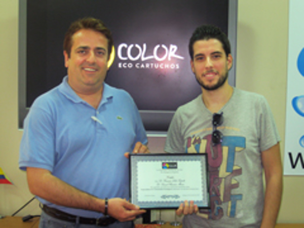 Finaliza el curso de formación de la franquicia Acolor Huelva