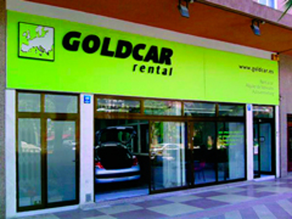 La red de franquicias Goldcar cierra más de 747.000 contratos durante 2013