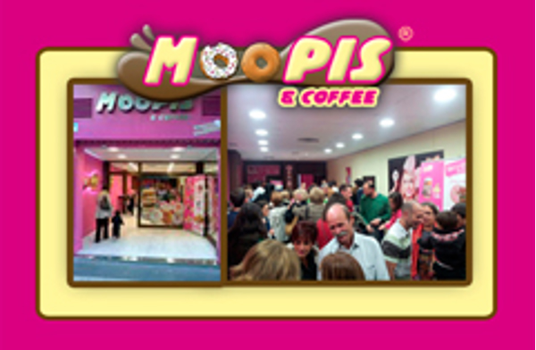 Espectacular inauguración de la franquicia Moopis & Coffee en Zaragoza