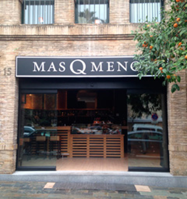 La red de franquicias MasQMenos llega a Sevilla