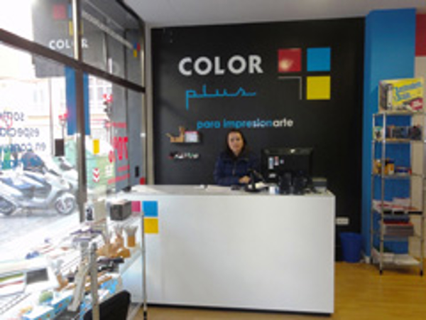 Color Plus abre las puertas de su nueva franquicia en Gandía