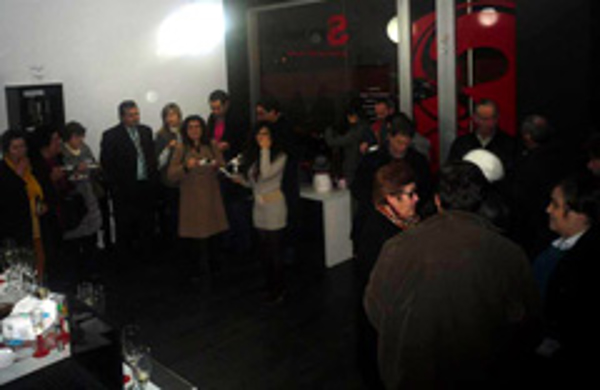 La red de franquicias ESSEparfum celebra el fin de año con nuevas aperturas