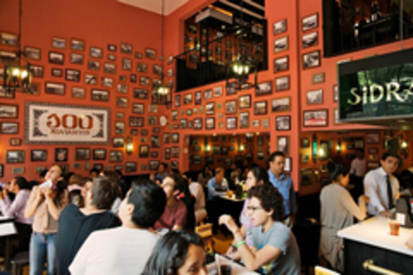 La franquicia 100 Montaditos inicia el año con cinco inauguraciones en México