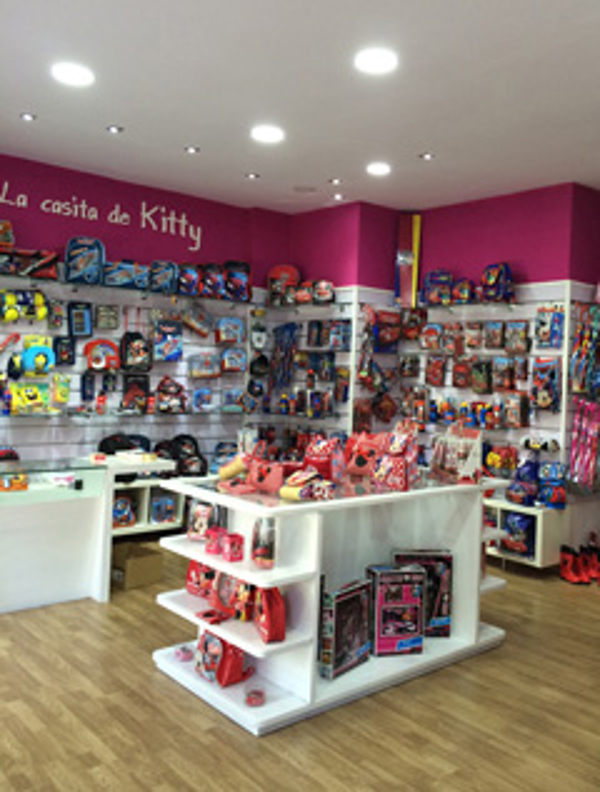 La Casita de Kitty inaugura nueva franqquicia en Vilagarcía de Arousa.