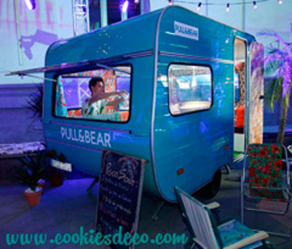 La Caravana de la franquicia Cookies&Deco fué alquilada para la Fiesta que Pull&Bear