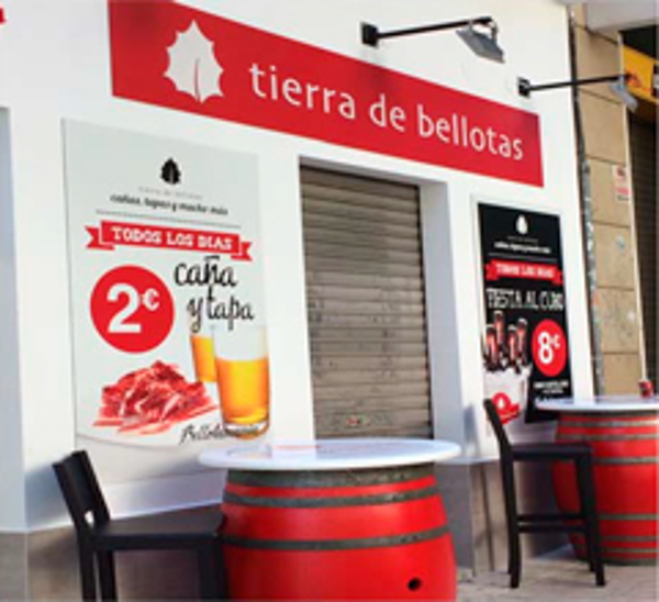 La red de franquicias Tierra de Bellotas firma un nuevo acuerdo de financiación