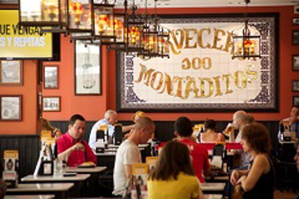 Más de 100.000 personas visitan la franquicia 100 Montaditos a diario en el mundo