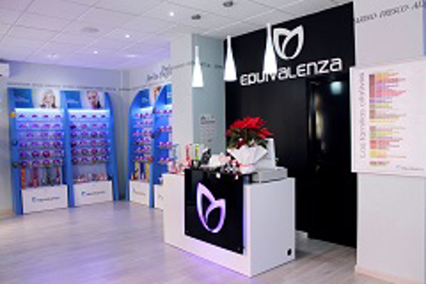La perfumería Equivalenza monomarca, un sector de franquicias en alza en España