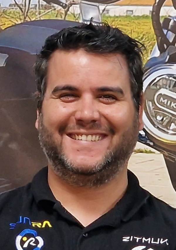 Entrevista a Albert Cabedo, franquicia Zitmuv