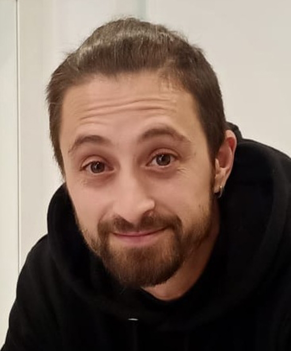 Entrevista a Sebastián Paul Castro, franquicia Debuenatinta
