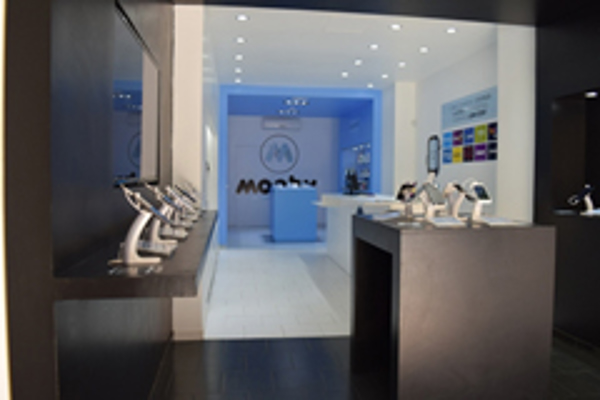 Emprende en el sector de la telefonía móvil con las franquicias Mooby