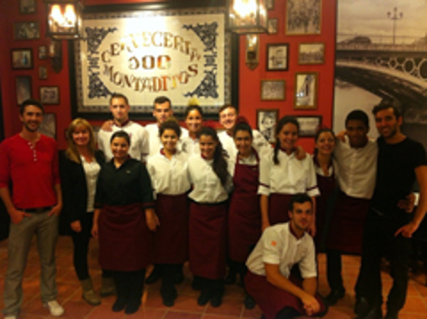 Un nueva franquicia 100 Montaditos abre sus puertas en Oporto