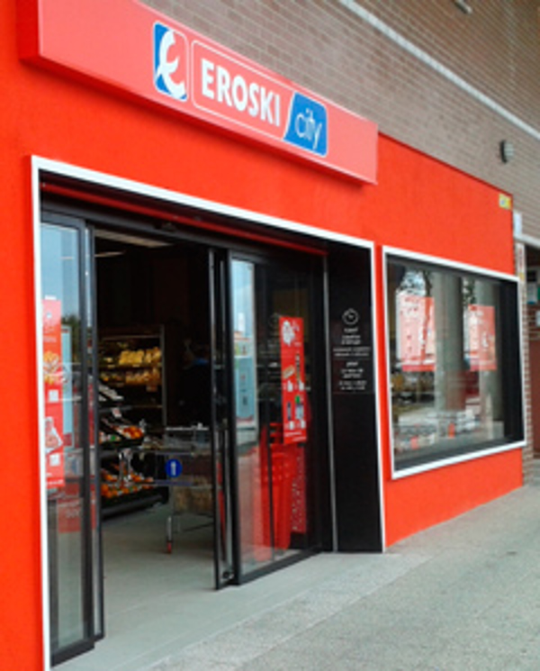 Grupo Eroski abre su octava franquicia de supermercado en Álava