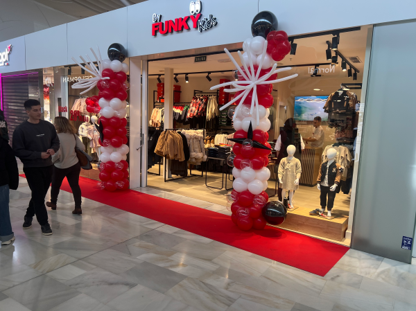 Grupo Reprepol inaugura nueva tienda de moda infantil en el Centro Comercial El Faro de Badajoz