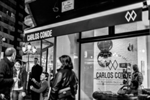 Carlos Conde Peluqueros inaugura una nueva franquicia en Vigo 
