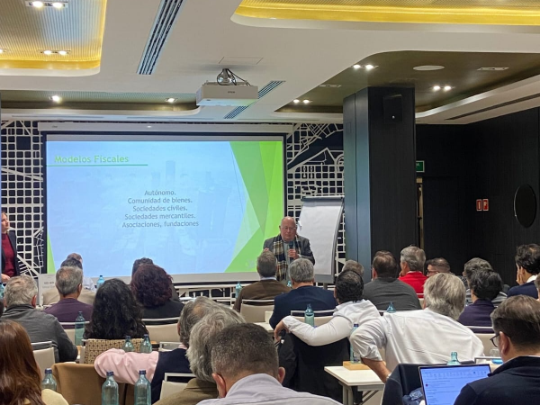 JORNADA DE PRESENTACION  D & D. MODELO DE FRANQUICIA.