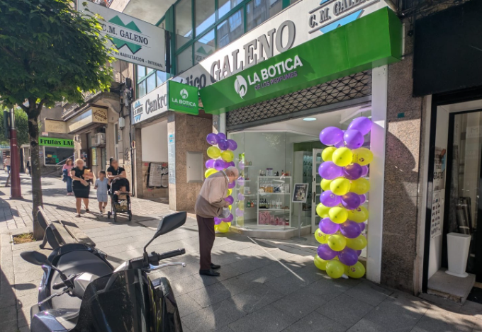 Vigo se suma a las franquicias de La Botica de los Perfumes con una apertura en la calle Urzáiz
