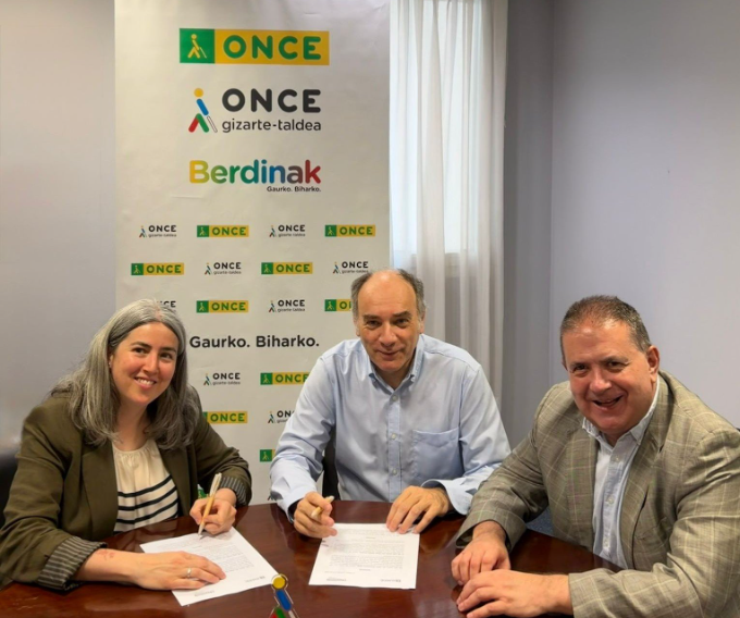 Once Euskadi y la franquicia Eroski renuevan su colaboración.