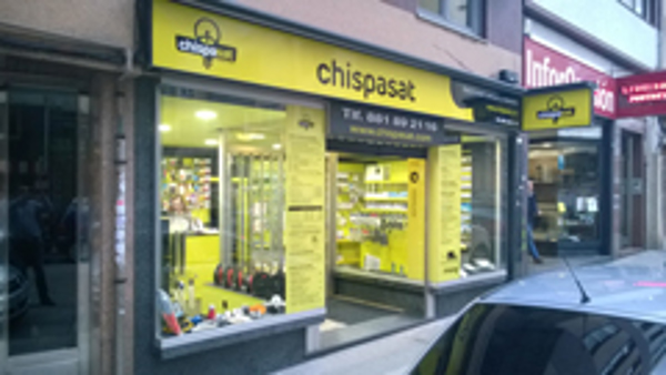 Chispasat inaugura nueva  franquicia en A Coruña