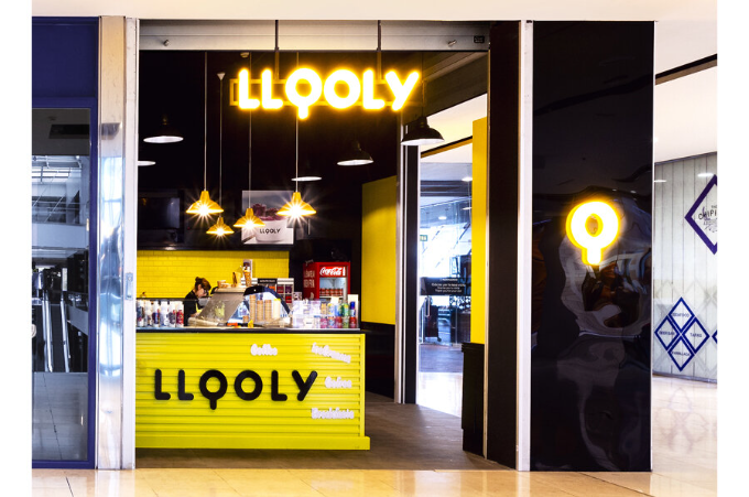 La franquicia especializada en Bubble Waffle e Ice Roll  Looly, llega al Centro Rosaleda