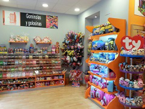 Bluster Store, Su nueva franquicia de Cádiz preparada para las Navidades
