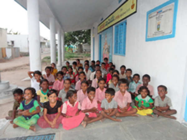 Las franquicias Re/max del archipiélago canario y la fundación Vicente Ferrer, dan un paso más para la creación de una escuela en la India